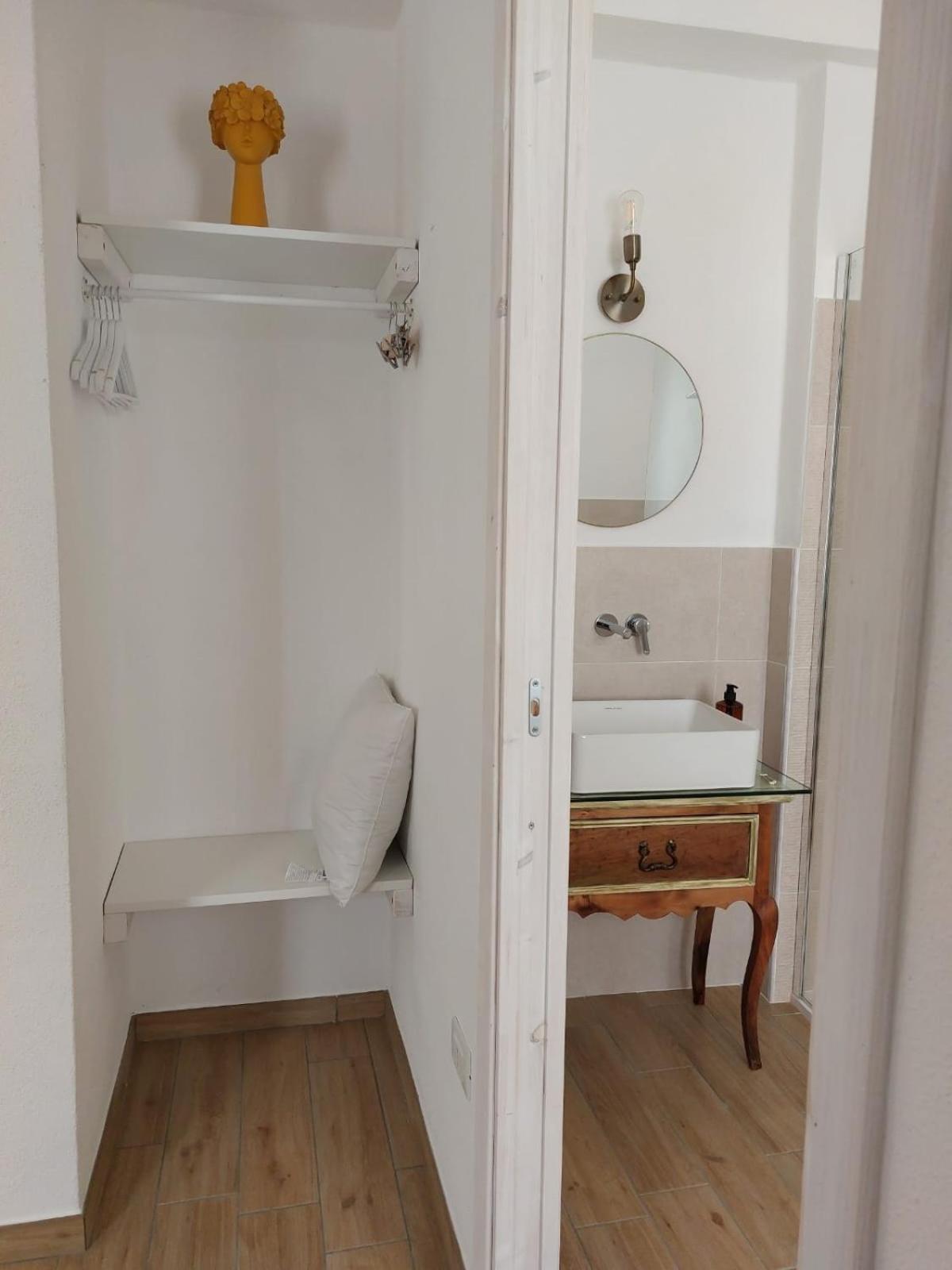 B&B Il Borgo Delle Emozioni Dolianova 外观 照片